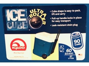 IGLOO 90 Can 60 Quart Ultra Roller Rolling Cooler As New