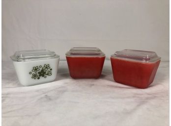 1970s Pyrex Covered Refrigerator Dishes - 3 Pieces