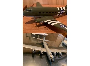 Lot Of 2 Model Airplanes - Enola Gay & Thunderbird