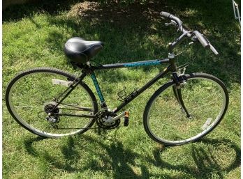 Black Schwinn 21 Speed Bicycle