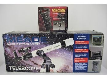 Meade DS-70 Electronic Computer Control Refractor Telescope With Computer Controller