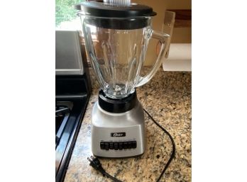 Oster Blender With Glass Canister Silver