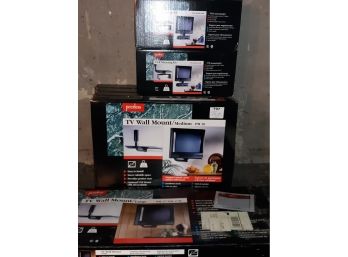 Lot Of Peerless TV/VCR/DVD  Mounts (NIB)