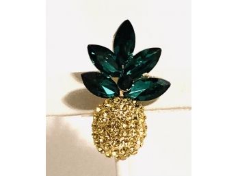 Sparkling Pineapple Brooch