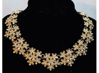 Stunning Gold Tone And Rhinestone Collar-style Wreath Necklace