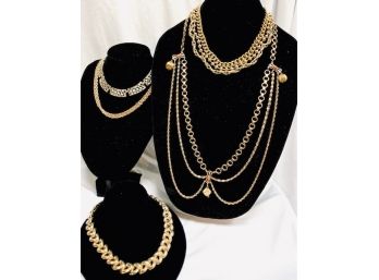 Gorgeous Gold Tone Lot - Five Pieces