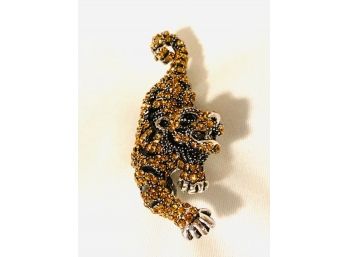 Dazzling Rhinestone-encrusted Leopard Brooch