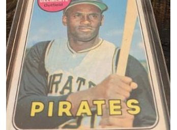 Roberto Clemente #50 Vintage Baseball Card