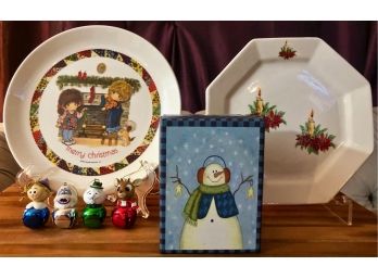 Roman Jingle Buddies 4-Set & Christmas Plates & Box