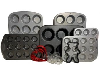 Metal Cookie Cutters & Baking Trays
