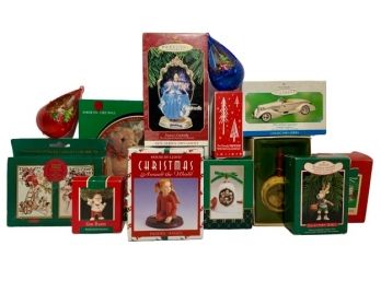 Cinderella, Reindeer Champs, Gym Santa, Vintage Roadster Ornaments & More (VALUED $175+)