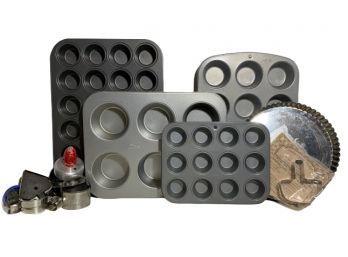 Baking Trays & Old-time Cookie Cutters
