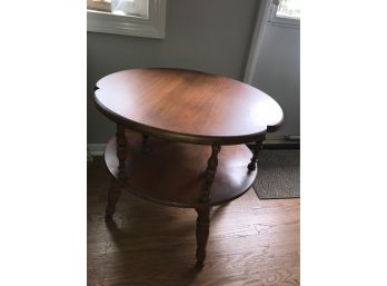 Colonial Round Accent Table .