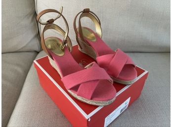 New In Box Coach Ladies Shoes Heels Size 8 Pink