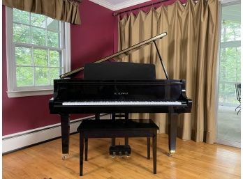 Kawai Baby Grand Piano W Bench - Polished Ebony Finish