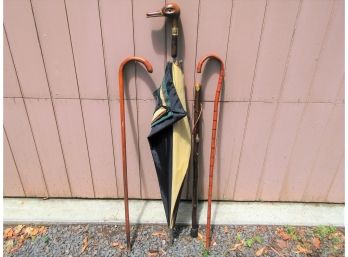Vintage Canes/Umbrella With Carved Duck Head