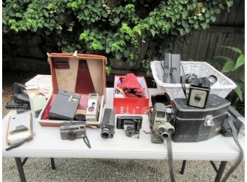 Lot Antique/Vintage Cameras, Etc.