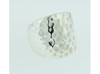 Sterling Silver Hammered Style Ring Size 6 3/4