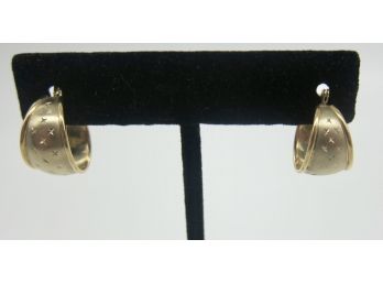 14K Yellow Gold Hoop Earrings