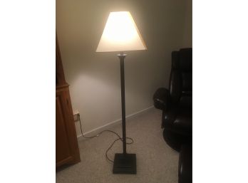 Metal Base Floor Lamp.