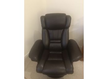 Newer Recliner And Ottoman . Near Mint Condition.  2 Of 2