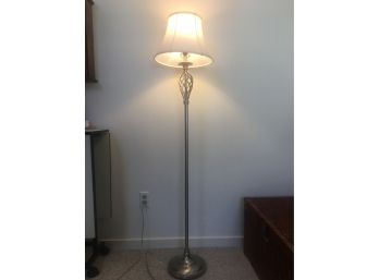 Metal Base Floor Lamp.