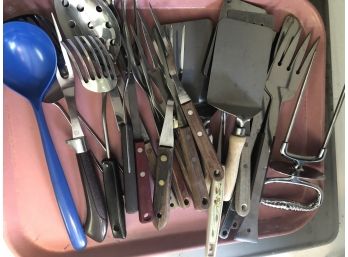 23 Pc Misc Kitchen Utensils Serving, Spatula Etc.