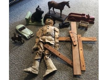 Eight Piece Toy Lot