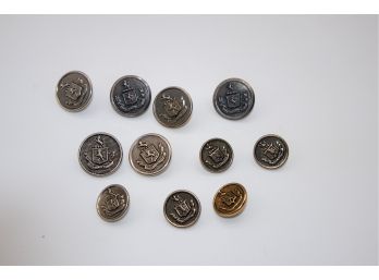 Military Spectemur Agendo Uon Crest Vintage Buttons