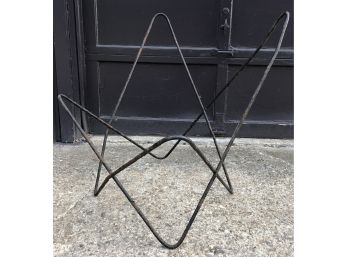 Vintage MID CENTURY MODERN Iconic Iron Butterfly Chair, 2nd Of 2