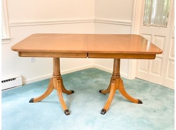 A Vintage Hardwood Veneer Extendable Leaf Dining Table W/ Table Pads