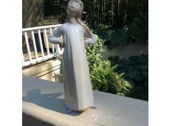 Lladro Figurine 'Girl Stretching'