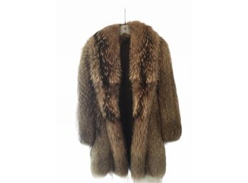 An Amazing Excellent  Condition Finnish Raccoon 3/4 Fur Coat Ladies Size Medium.