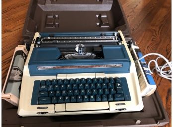 Smith Corona Coronomatic 2500 Electric Typewriter