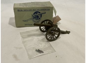 Vintage Britain Royal Artillery Gun No. 1263