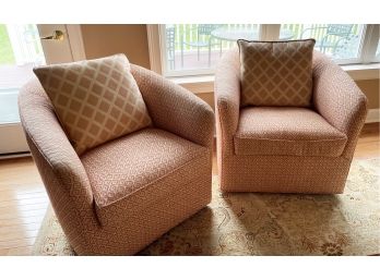 High Quality Upholstered Swivel Chairs With Accent Pillows