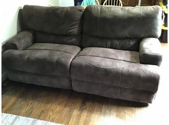 Power Reclinging Sofa With USB Charger