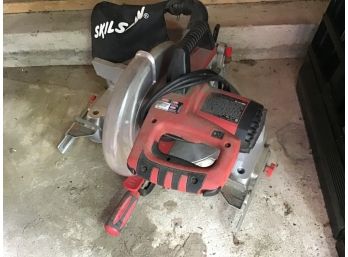 Skilsaw Chop Saw