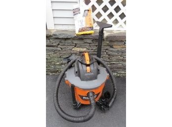 Rigid Shop Vac With Hoses & Filter Bags