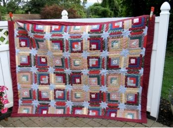 Twin Size Coming Home Collection Log Cabin Style Pattern Quilt By Lands End