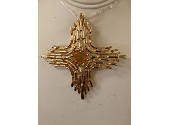 Vintage Sarah Coventry Cross Pendant With Gold Stone In Center