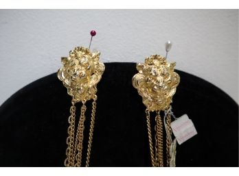 Double Lion Head Pins With Chains Vendome Original Tags Attached