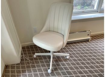 Stylish White Vinyl Desk Chair