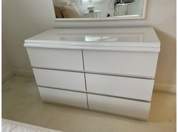 White Laminate Six Drawer Dresser