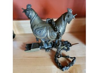 Vintage Bronzed Iron Chicken Oil Lamp With Decorative Chain