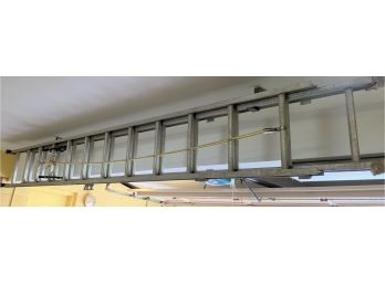 Flint Aluminum Ladder 22/24' Long