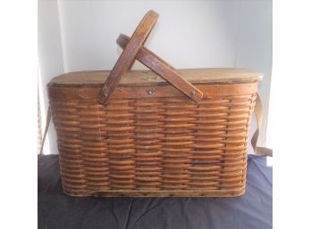 Vintage Hawkeye Refrigerator Picnic Basket