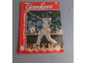 1985 Yankees Scorebook & Souvenir Book