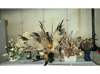 LOT OF DRIED AND SILK FLOWERS