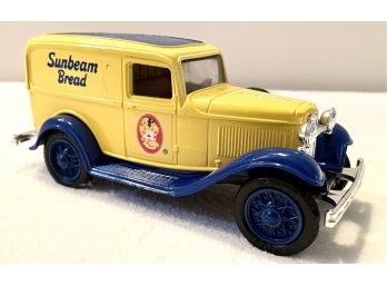 Die Cast Metal Sunbeam Bread 1932 Panel Delivery Replica Bank 1/25 Scale